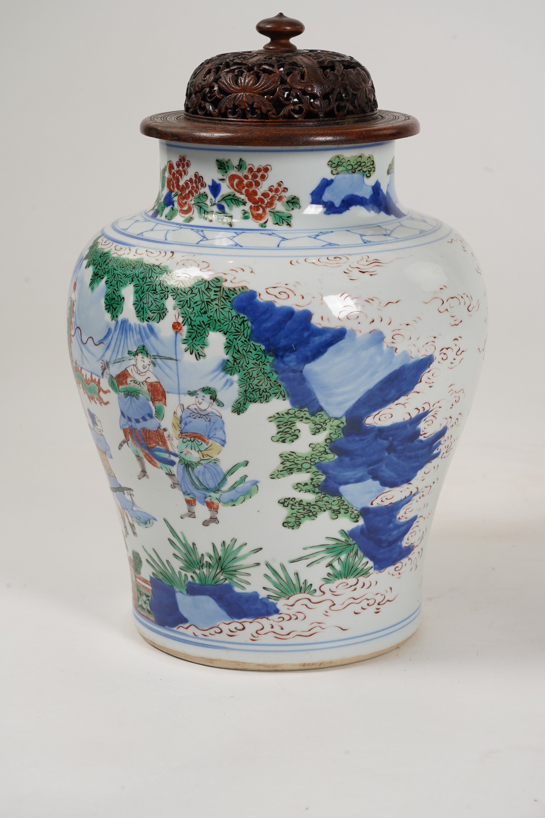 A Chinese wucai baluster jar, possibly Shunzhi / Kangxi period